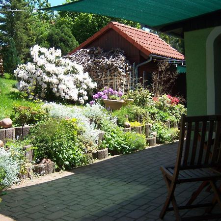 Ferienwohnung "An Der St. Ludmila" Crostwitz Kültér fotó