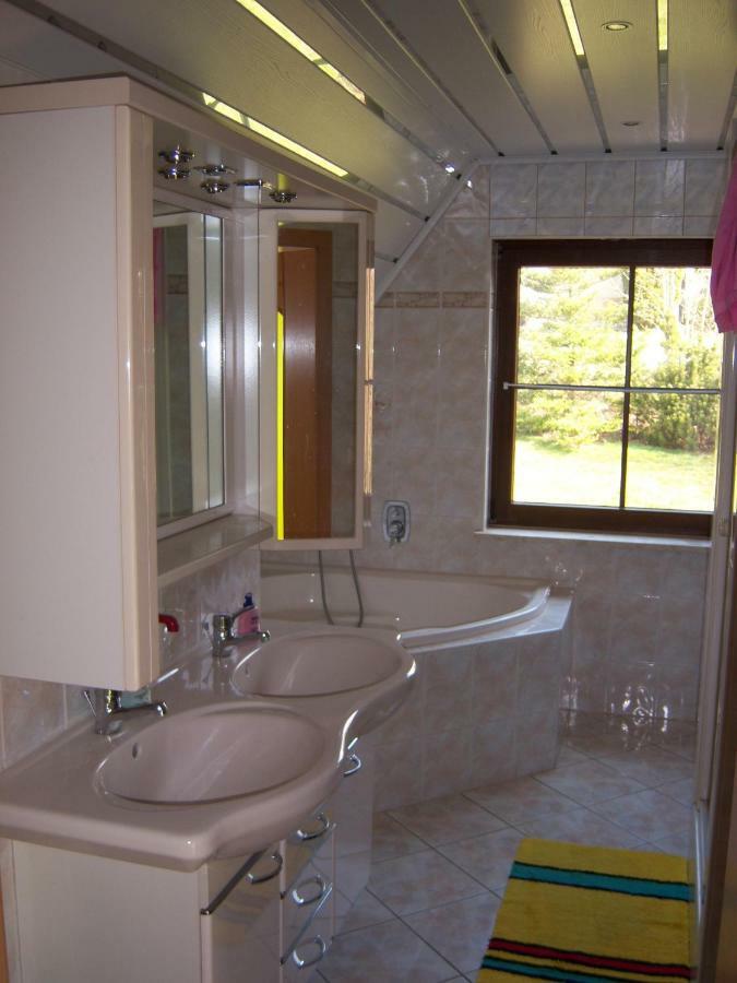 Ferienwohnung "An Der St. Ludmila" Crostwitz Kültér fotó
