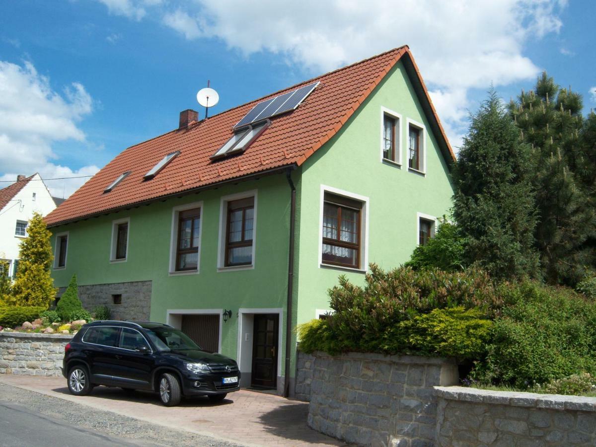 Ferienwohnung "An Der St. Ludmila" Crostwitz Kültér fotó