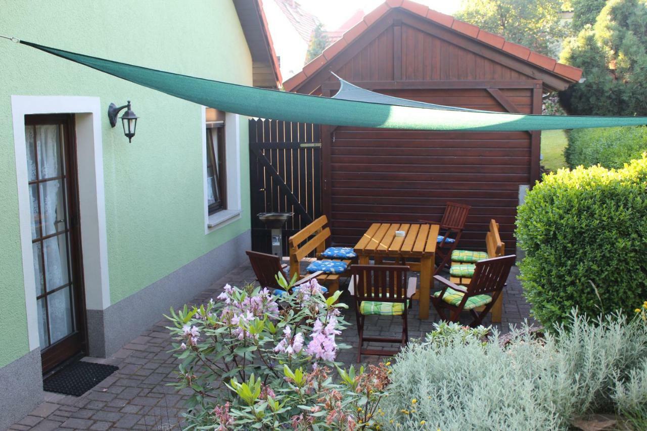 Ferienwohnung "An Der St. Ludmila" Crostwitz Kültér fotó