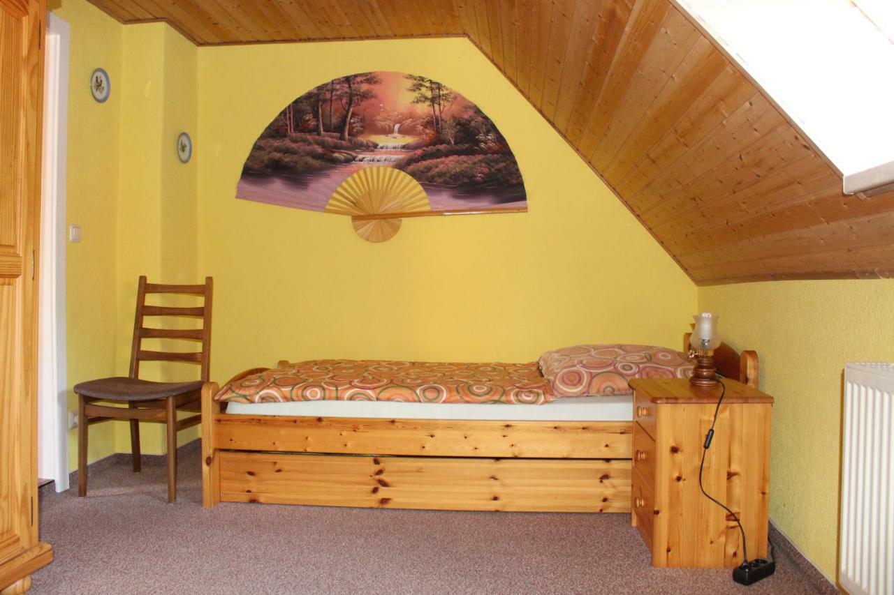 Ferienwohnung "An Der St. Ludmila" Crostwitz Kültér fotó