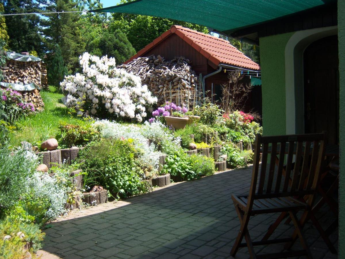 Ferienwohnung "An Der St. Ludmila" Crostwitz Kültér fotó